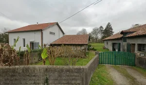 A.V.I.E Diffusion SARL à Saubrigues
